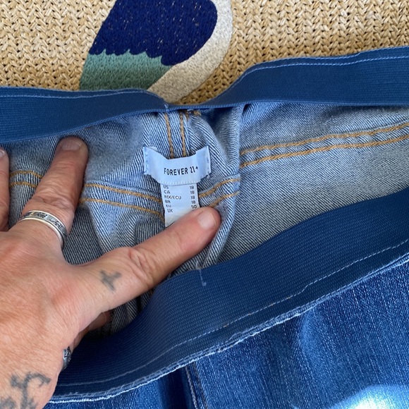 Forever 21 pull on jeans - Picture 5 of 7